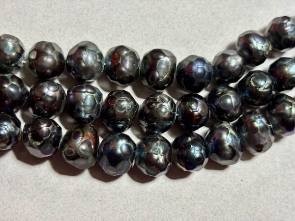 S A L E  Semi-Precious Stones High Quality 12MM Lustrous Faceted Pearls